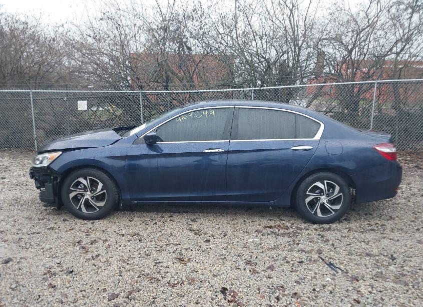 Photo 15 of 2016 Honda Accord LX (VIN 1HGCR2F31GA159373)