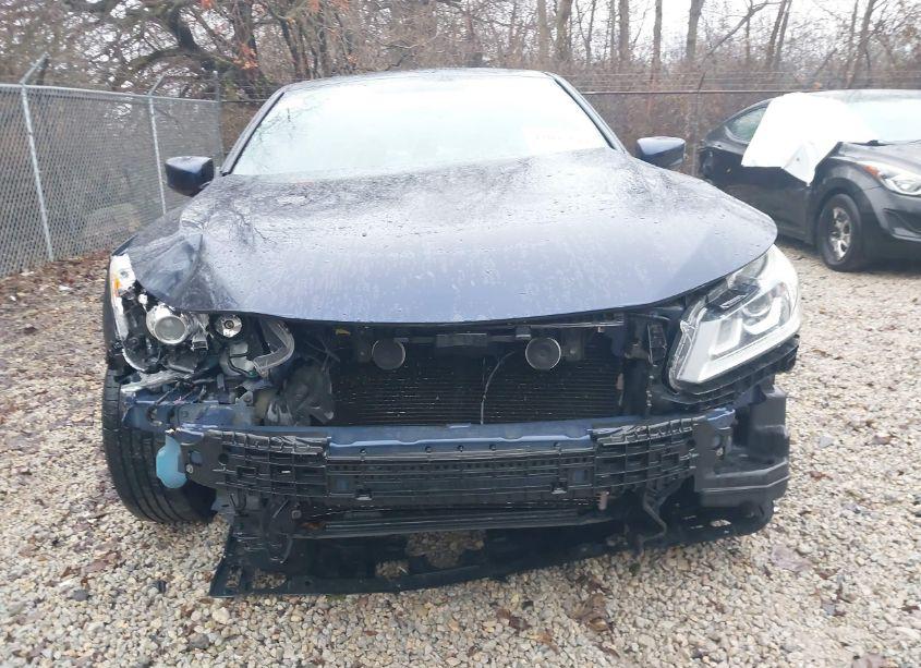 Photo 18 of 2016 Honda Accord LX (VIN 1HGCR2F31GA159373)