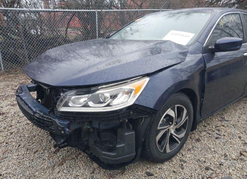 Photo 19 of 2016 Honda Accord LX (VIN 1HGCR2F31GA159373)