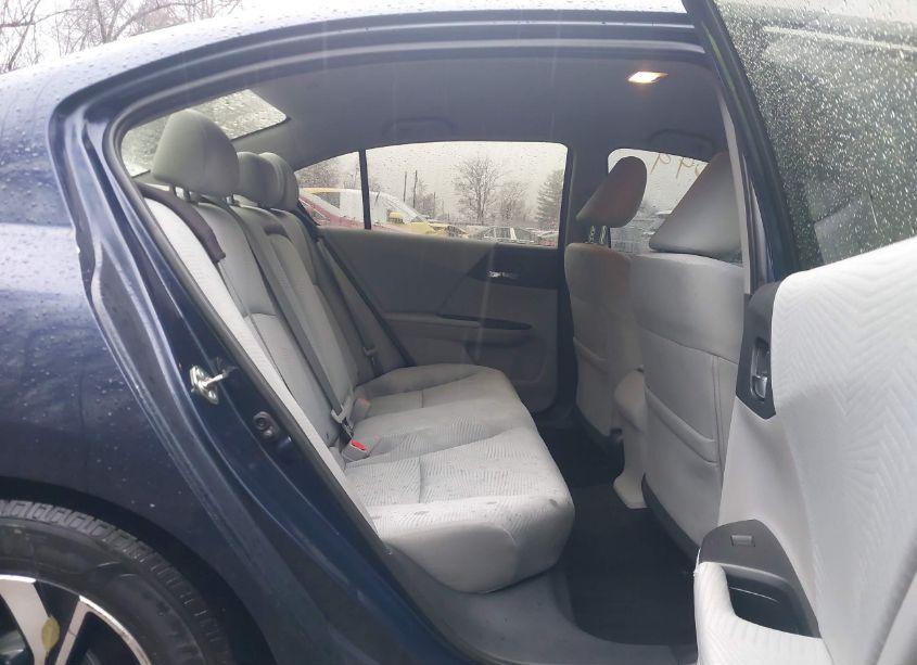 Photo 8 of 2016 Honda Accord LX (VIN 1HGCR2F31GA159373)