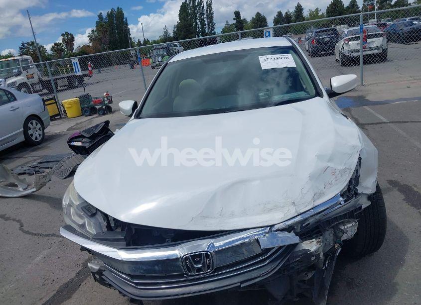 Photo 12 of 2016 Honda Accord LX (VIN 1HGCR2F31GA160622)