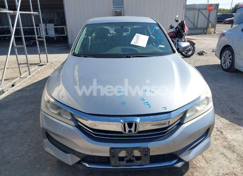 Photo 12 of 2016 Honda Accord LX (VIN 1HGCR2F31GA188548)