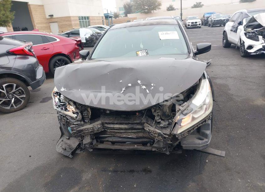 Photo 13 of 2016 Honda Accord LX (VIN 1HGCR2F31GA192731)