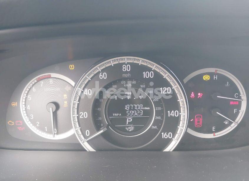 Photo 7 of 2016 Honda Accord LX (VIN 1HGCR2F31GA192731)