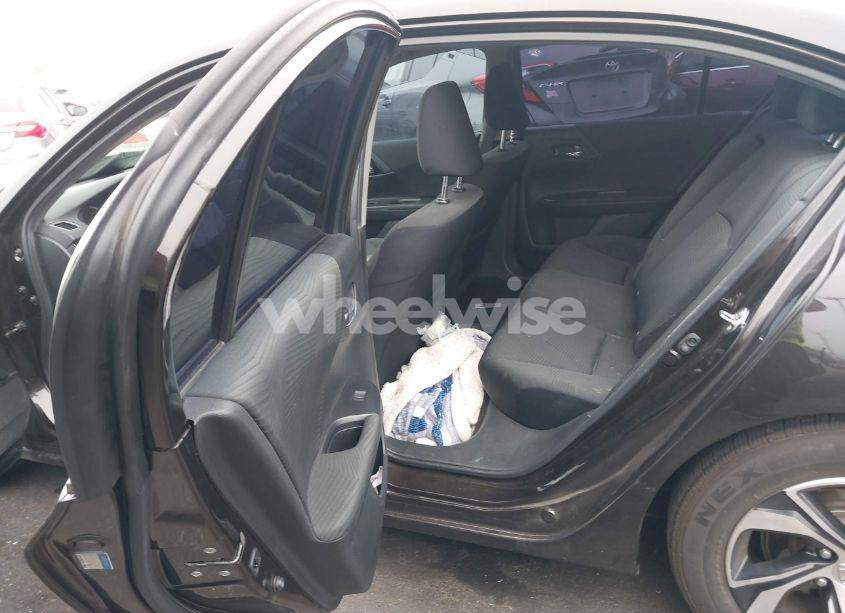 Photo 8 of 2016 Honda Accord LX (VIN 1HGCR2F31GA192731)