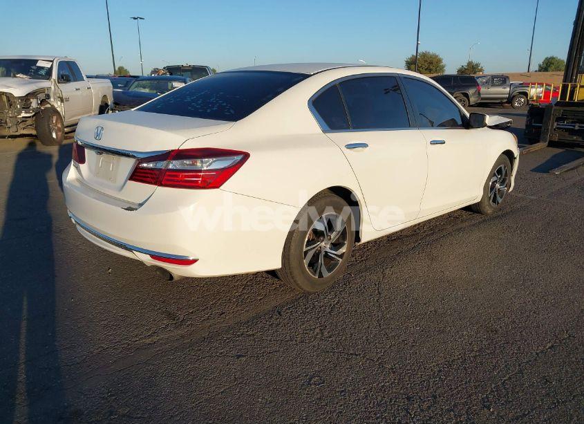 Photo 4 of 2016 Honda Accord LX (VIN 1HGCR2F31GA224125)