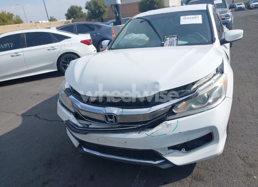 Photo 6 of 2016 Honda Accord LX (VIN 1HGCR2F31GA224125)