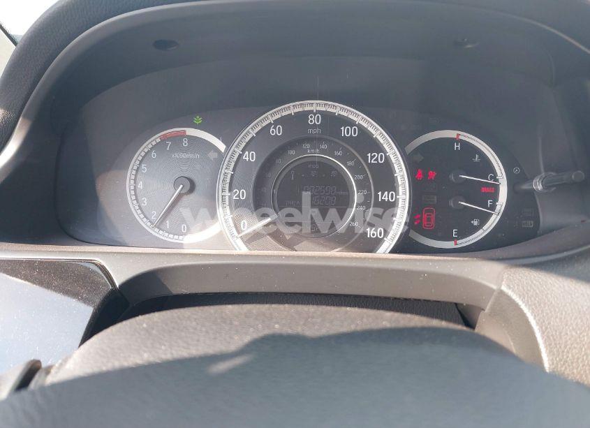 Photo 7 of 2016 Honda Accord LX (VIN 1HGCR2F31GA224125)