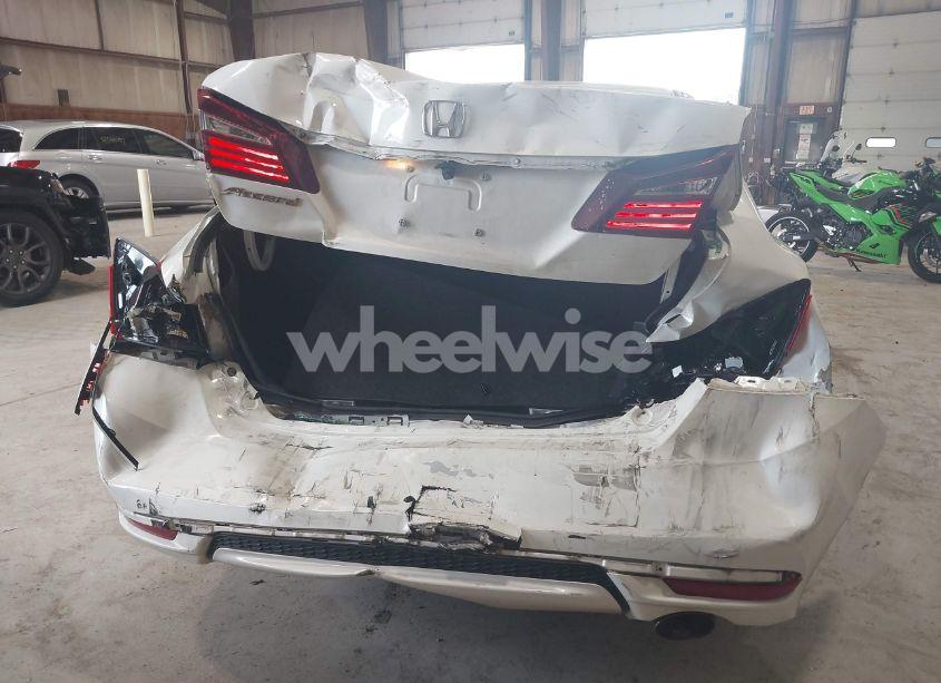 Photo 6 of 2017 Honda Accord LX (VIN 1HGCR2F31HA058853)