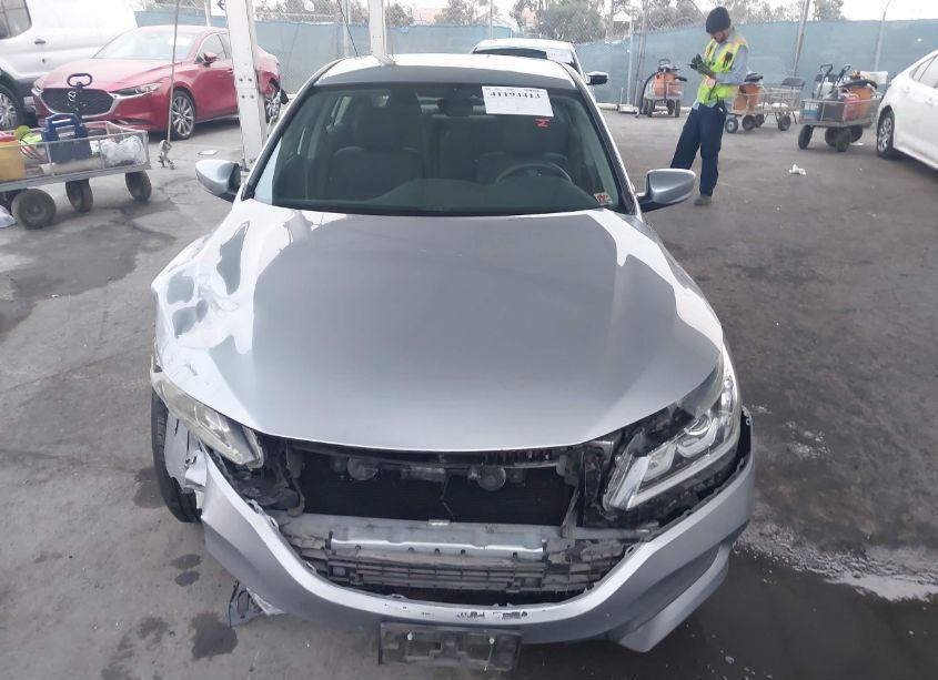 Photo 12 of 2017 Honda Accord LX (VIN 1HGCR2F31HA088306)