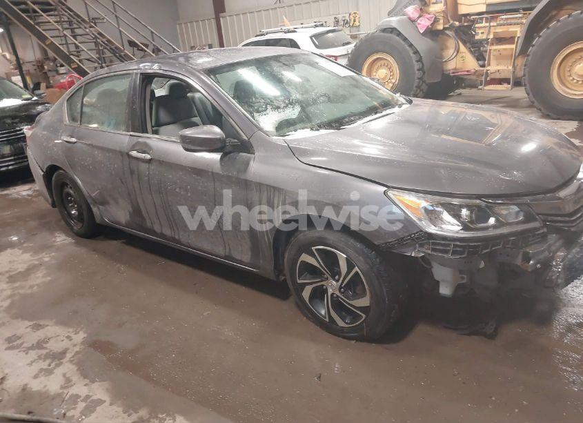 Photo 14 of 2017 Honda Accord LX (VIN 1HGCR2F31HA111518)