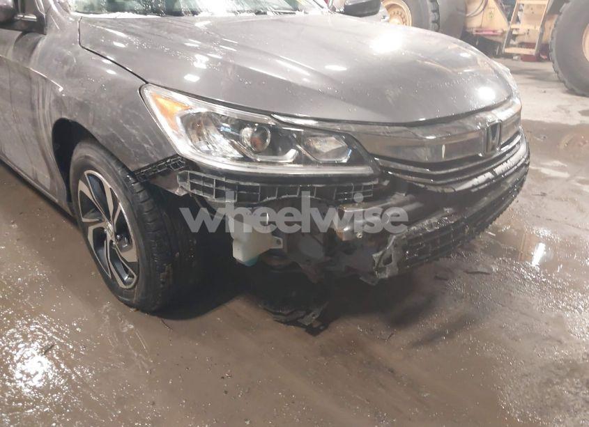 Photo 6 of 2017 Honda Accord LX (VIN 1HGCR2F31HA111518)