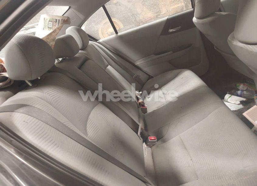 Photo 8 of 2017 Honda Accord LX (VIN 1HGCR2F31HA111518)