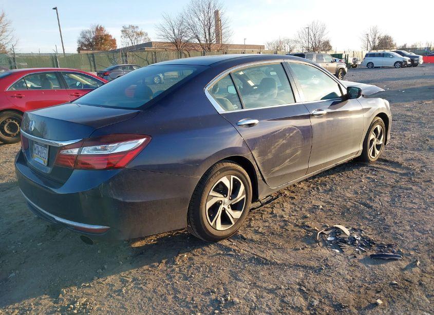 Photo 4 of 2017 Honda Accord LX (VIN 1HGCR2F31HA167491)