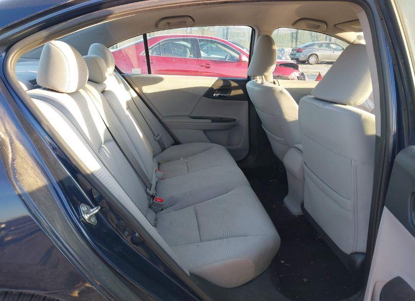 Photo 8 of 2017 Honda Accord LX (VIN 1HGCR2F31HA167491)