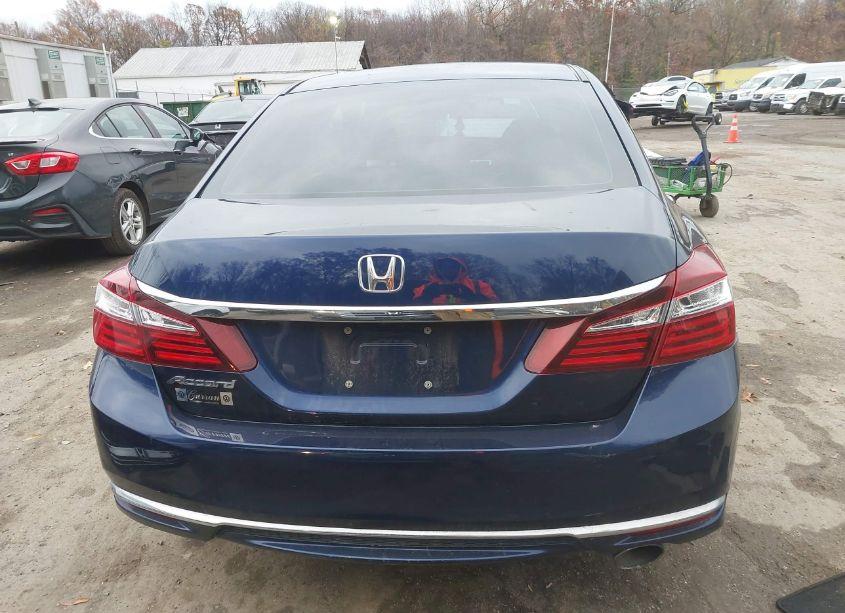 Photo 17 of 2017 Honda Accord LX (VIN 1HGCR2F31HA183416)