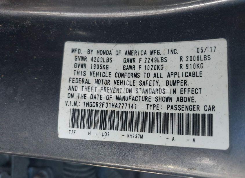 Photo 9 of 2017 Honda Accord LX (VIN 1HGCR2F31HA227141)