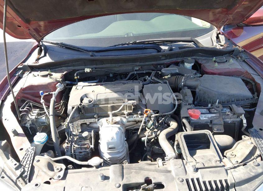 Photo 10 of 2017 Honda Accord LX (VIN 1HGCR2F31HA227866)