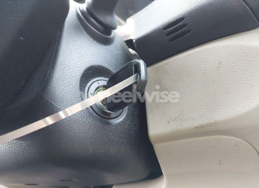 Photo 11 of 2017 Honda Accord LX (VIN 1HGCR2F31HA273388)