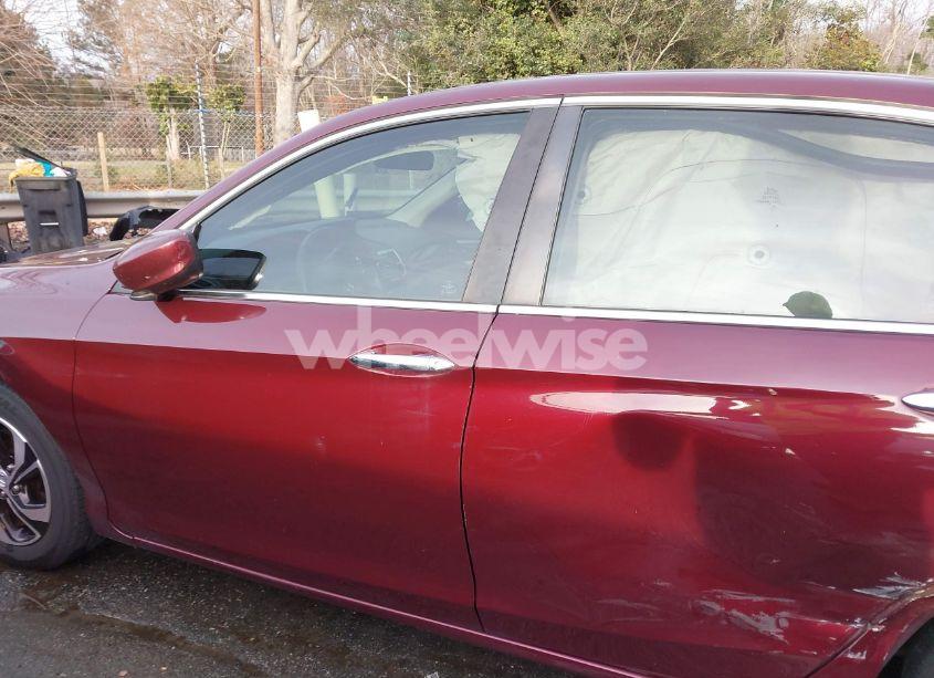 Photo 14 of 2017 Honda Accord LX (VIN 1HGCR2F31HA273388)