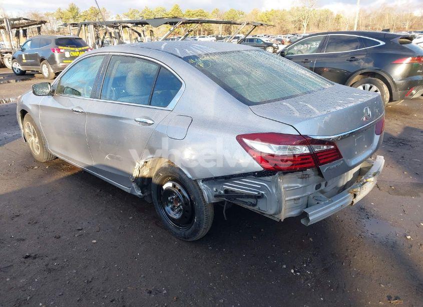 Photo 3 of 2017 Honda Accord LX (VIN 1HGCR2F31HA278140)