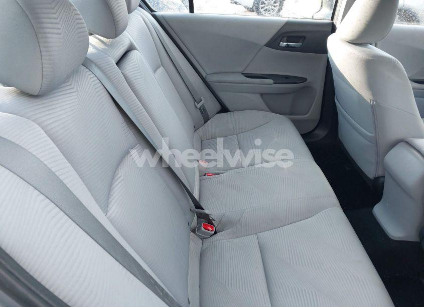 Photo 8 of 2017 Honda Accord LX (VIN 1HGCR2F31HA278140)