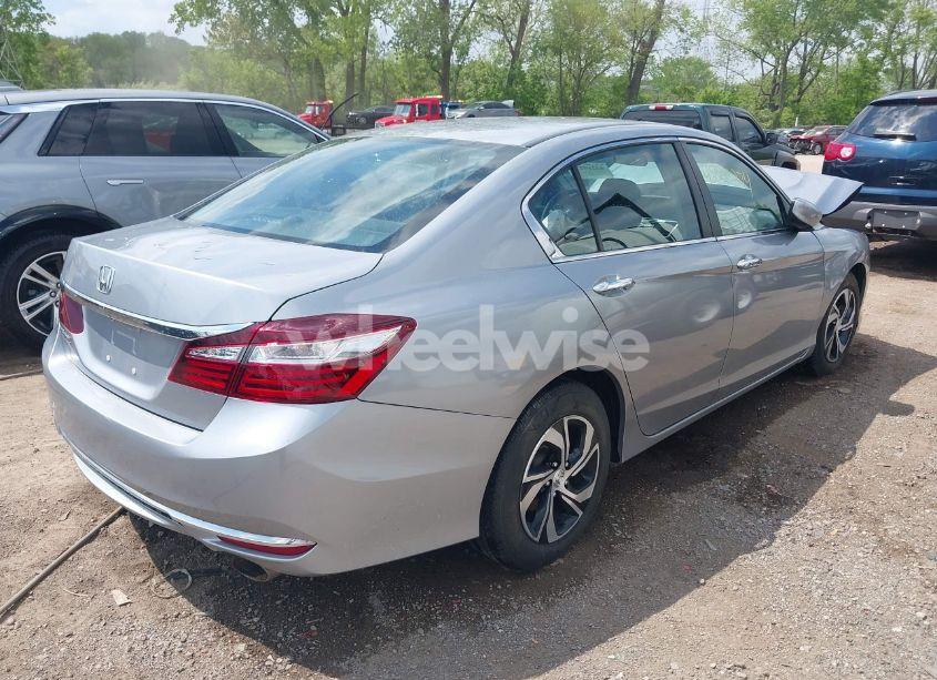 Photo 4 of 2017 Honda Accord LX (VIN 1HGCR2F31HA280289)