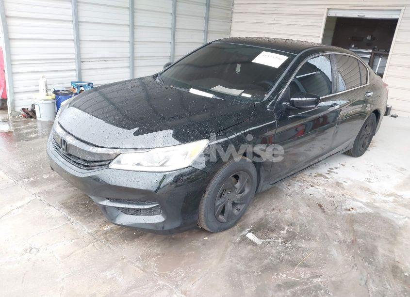 Photo 2 of 2017 Honda Accord LX (VIN 1HGCR2F31HA285959)