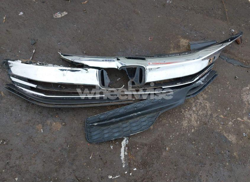 Photo 12 of 2017 Honda Accord LX (VIN 1HGCR2F31HA287095)