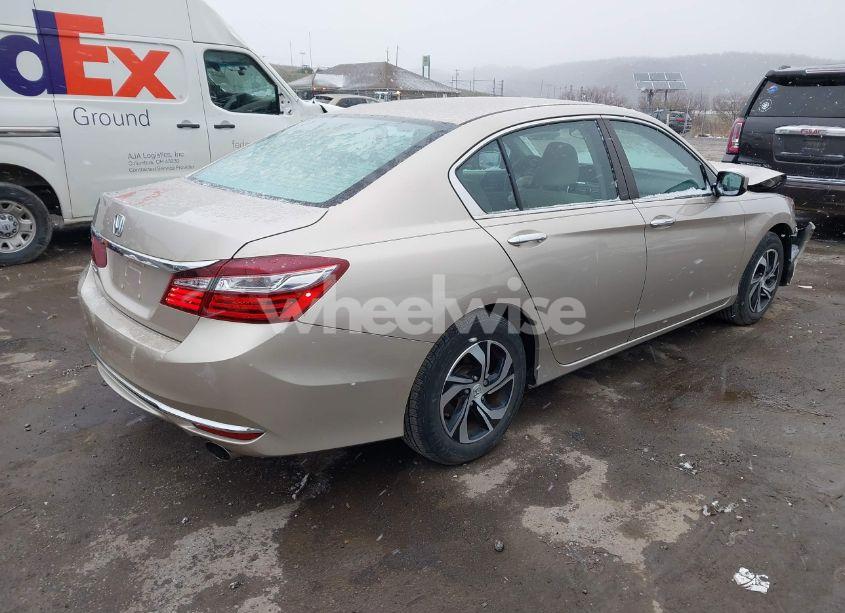 Photo 4 of 2017 Honda Accord LX (VIN 1HGCR2F31HA287095)