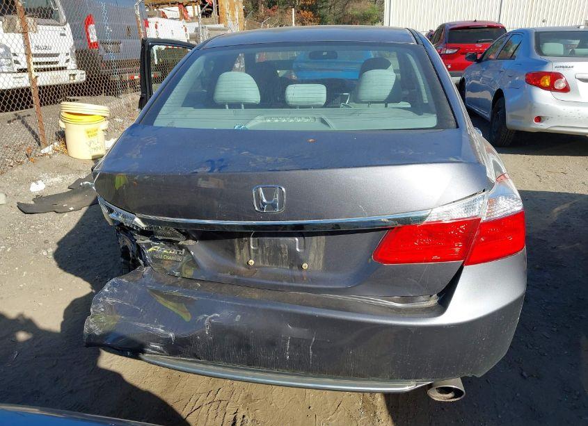 Photo 16 of 2013 Honda Accord LX (VIN 1HGCR2F32DA019912)