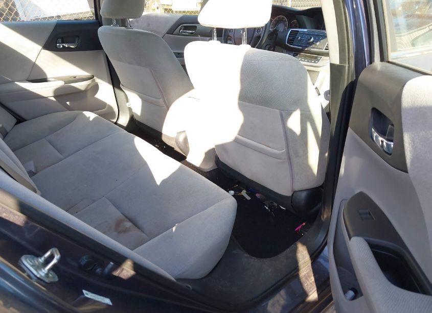 Photo 8 of 2013 Honda Accord LX (VIN 1HGCR2F32DA019912)