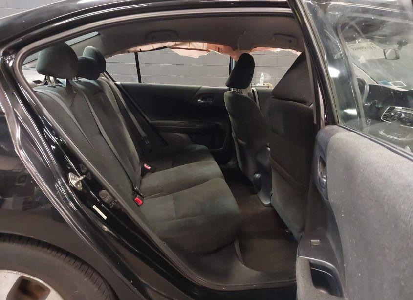 Photo 8 of 2013 Honda Accord LX (VIN 1HGCR2F32DA068382)