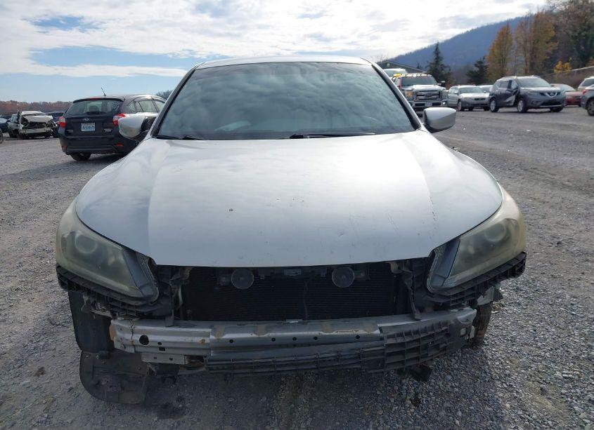 Photo 13 of 2013 Honda Accord LX (VIN 1HGCR2F32DA069435)