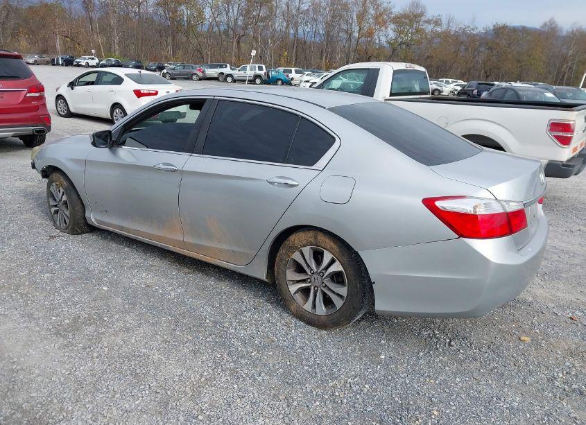 Photo 3 of 2013 Honda Accord LX (VIN 1HGCR2F32DA069435)
