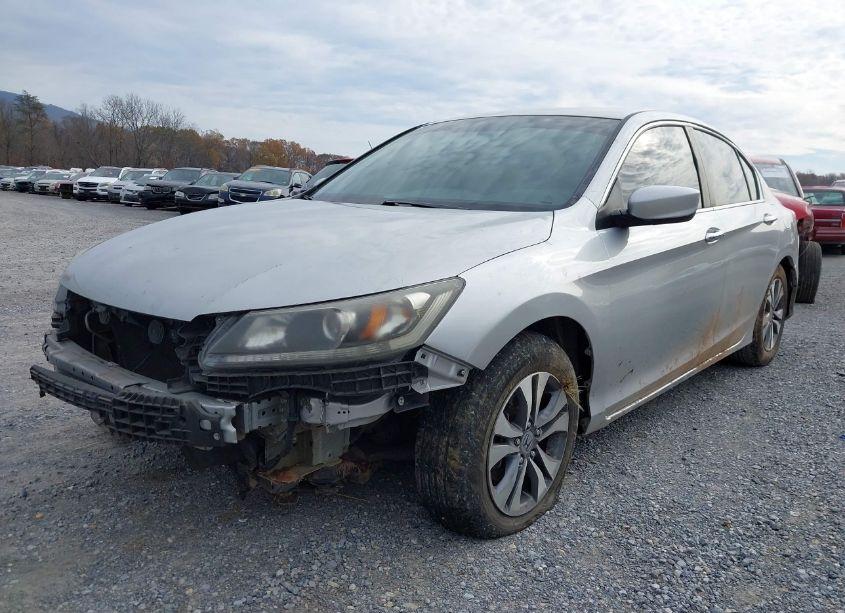 Photo 6 of 2013 Honda Accord LX (VIN 1HGCR2F32DA069435)