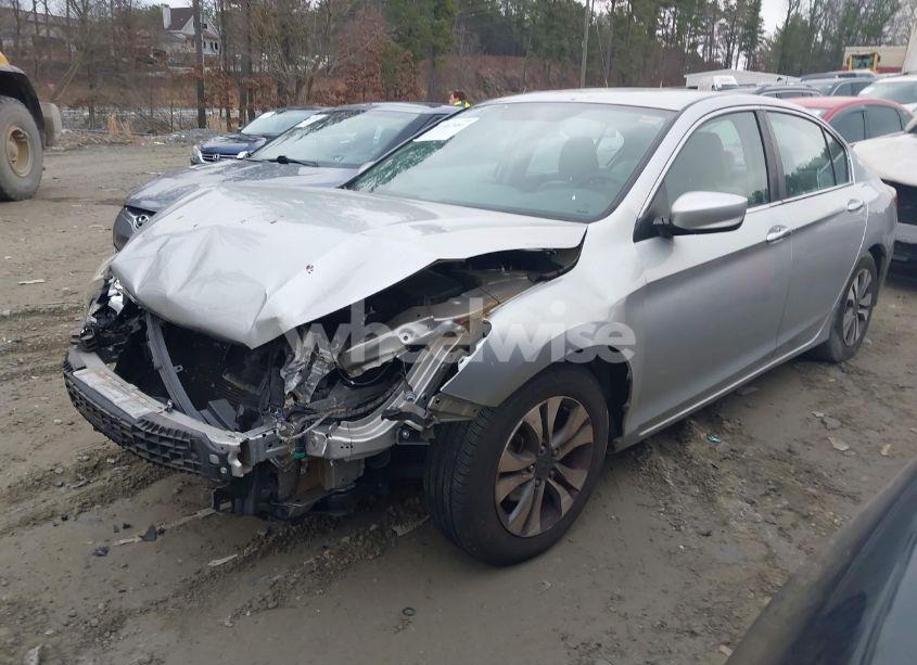 Photo 2 of 2013 Honda Accord LX (VIN 1HGCR2F32DA083447)