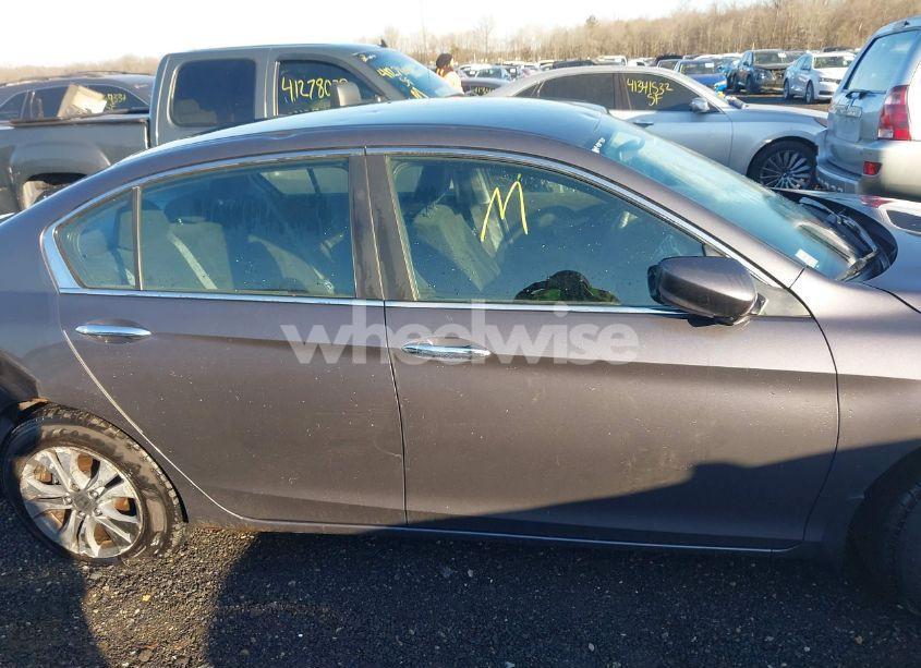 Photo 13 of 2013 Honda Accord LX (VIN 1HGCR2F32DA108881)