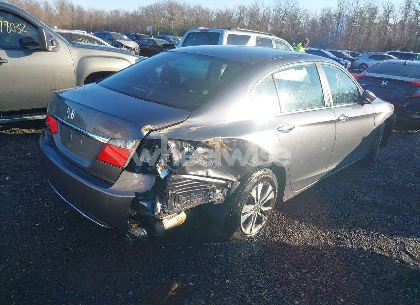 Photo 4 of 2013 Honda Accord LX (VIN 1HGCR2F32DA108881)