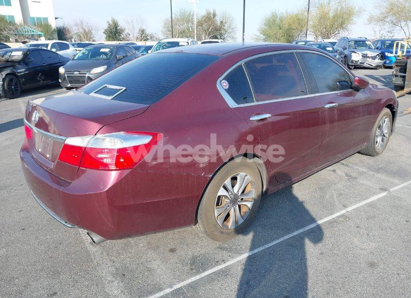 Photo 4 of 2013 Honda Accord LX (VIN 1HGCR2F32DA110274)