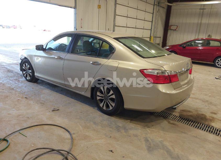 Photo 3 of 2013 Honda Accord LX (VIN 1HGCR2F32DA113224)
