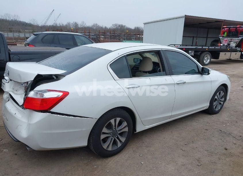 Photo 13 of 2013 Honda Accord LX (VIN 1HGCR2F32DA115359)