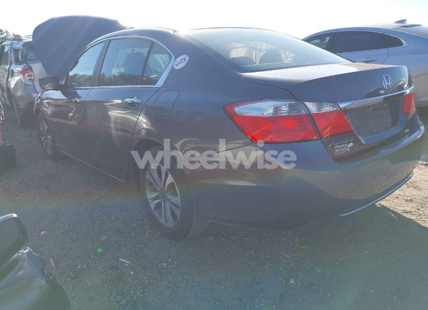 Photo 3 of 2013 Honda Accord LX (VIN 1HGCR2F32DA119220)