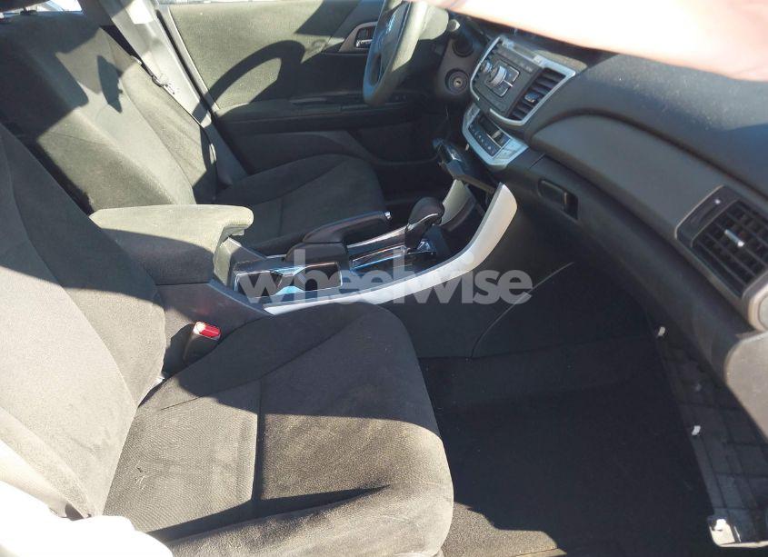 Photo 5 of 2013 Honda Accord LX (VIN 1HGCR2F32DA119220)