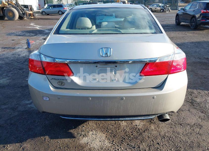 Photo 16 of 2013 Honda Accord LX (VIN 1HGCR2F32DA131903)