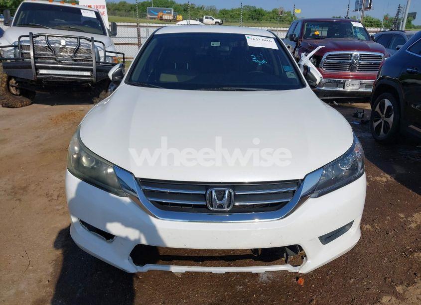 Photo 12 of 2013 Honda Accord LX (VIN 1HGCR2F32DA143713)