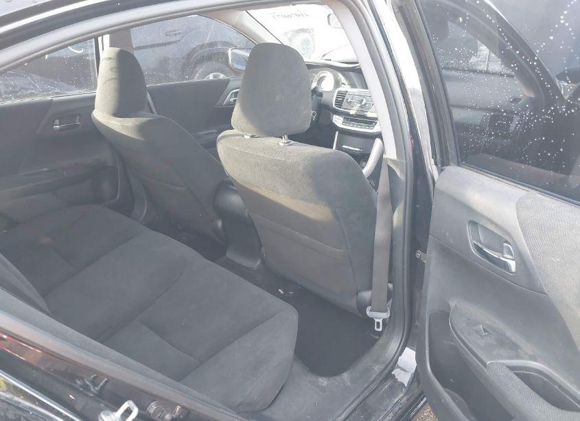 Photo 8 of 2013 Honda Accord LX (VIN 1HGCR2F32DA150371)