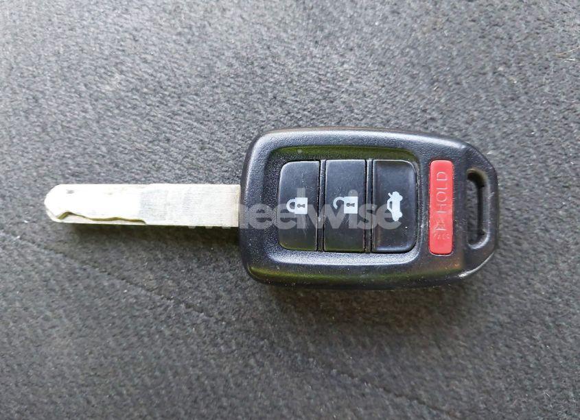 Photo 11 of 2013 Honda Accord LX (VIN 1HGCR2F32DA186397)