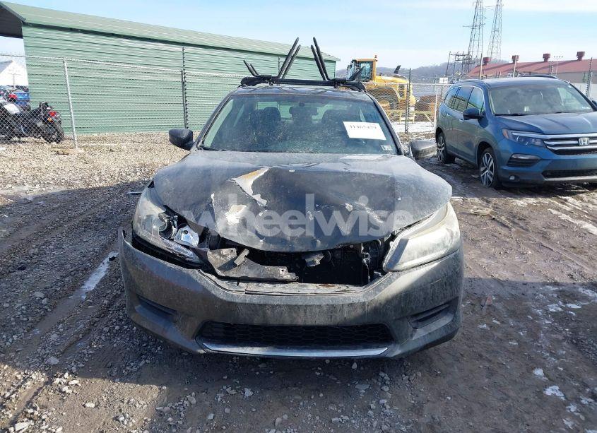 Photo 12 of 2013 Honda Accord LX (VIN 1HGCR2F32DA186397)