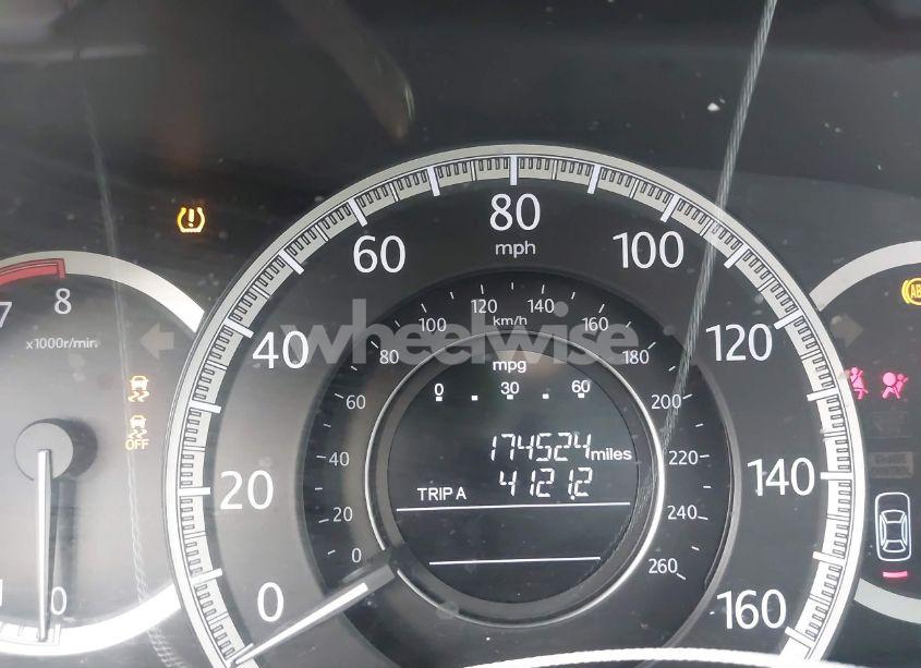 Photo 16 of 2013 Honda Accord LX (VIN 1HGCR2F32DA235890)